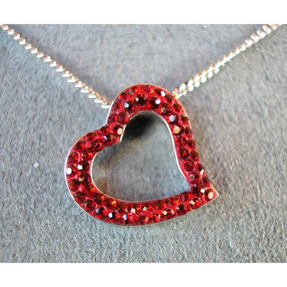 Swarovski Red Crystal Heart Pendant Silver-Tone Chain 16" - Picture 1 of 6